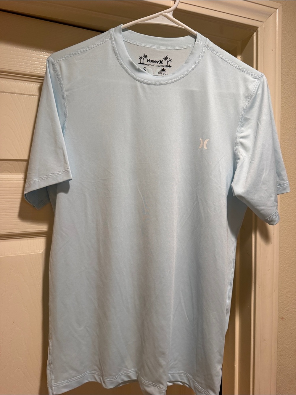 Hurley Men’s Pale Blue Short Sleeve Performance Tee UPF 50+